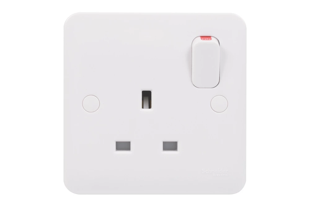 Schneider Electric Lisse 13A 1-Gang DP Switched Plug Socket White 4 Schneider Electric Lisse 13A 1-Gang DP Switched Plug Socket White - Image 2
