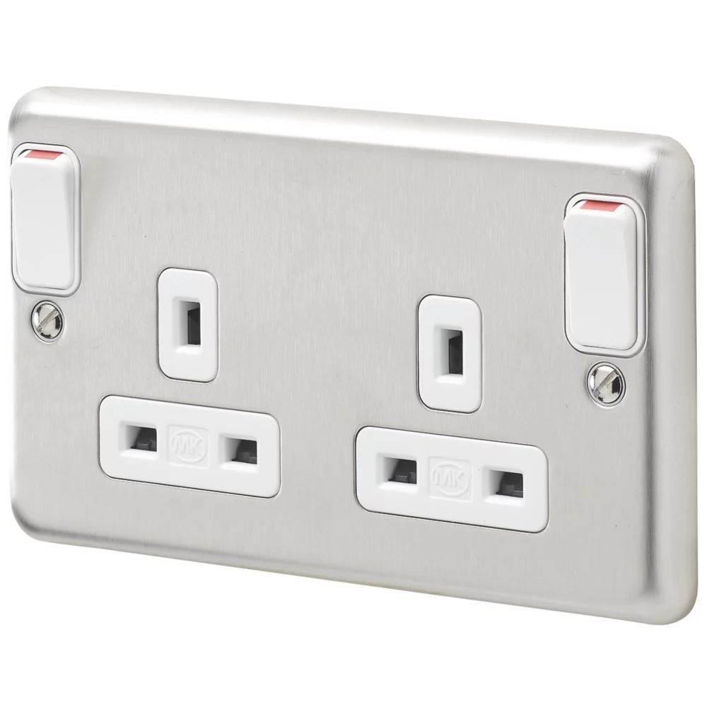 MK Albany Plus 13A 2-Gang DP Switched Plug Socket Brushed Chrome With White Inserts 3 MK Albany Plus 13A 2-Gang DP Switched Plug Socket Brushed Chrome With White Inserts