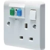 Crabtree Instinct 13A 1-Gang DP Switched Passive RCD Socket White 2 Crabtree Instinct 13A 1-Gang DP Switched Passive RCD Socket White -British General Shop 197HV P