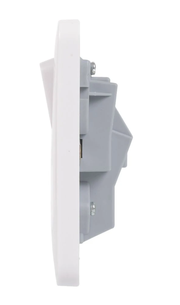 Schneider Electric Lisse 13A 1-Gang SP Switched Plug Socket White 5 Schneider Electric Lisse 13A 1-Gang SP Switched Plug Socket White - Image 3