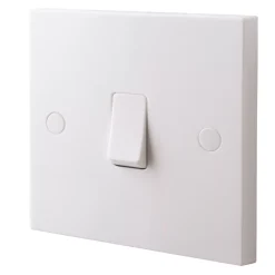British General 900 Series 10AX 1-Gang 1-Way Light Switch White