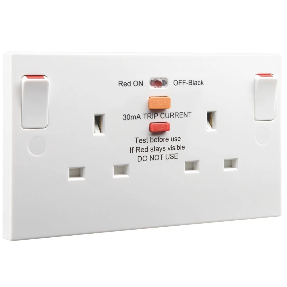 British General 900 Series 13A 2-Gang SP Switched Passive RCD Socket White 5 British General 900 Series 13A 2-Gang SP Switched Passive RCD Socket White - Image 3