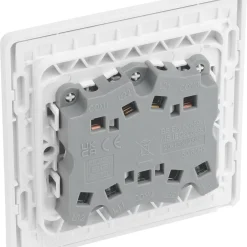 British General Evolve 20 A 16AX 3-Gang 2-Way Light Switch Pearlescent White With White Inserts 13 British General Evolve 20 A 16AX 3-Gang 2-Way Light Switch Pearlescent White With White Inserts -British General Shop 333PY A4