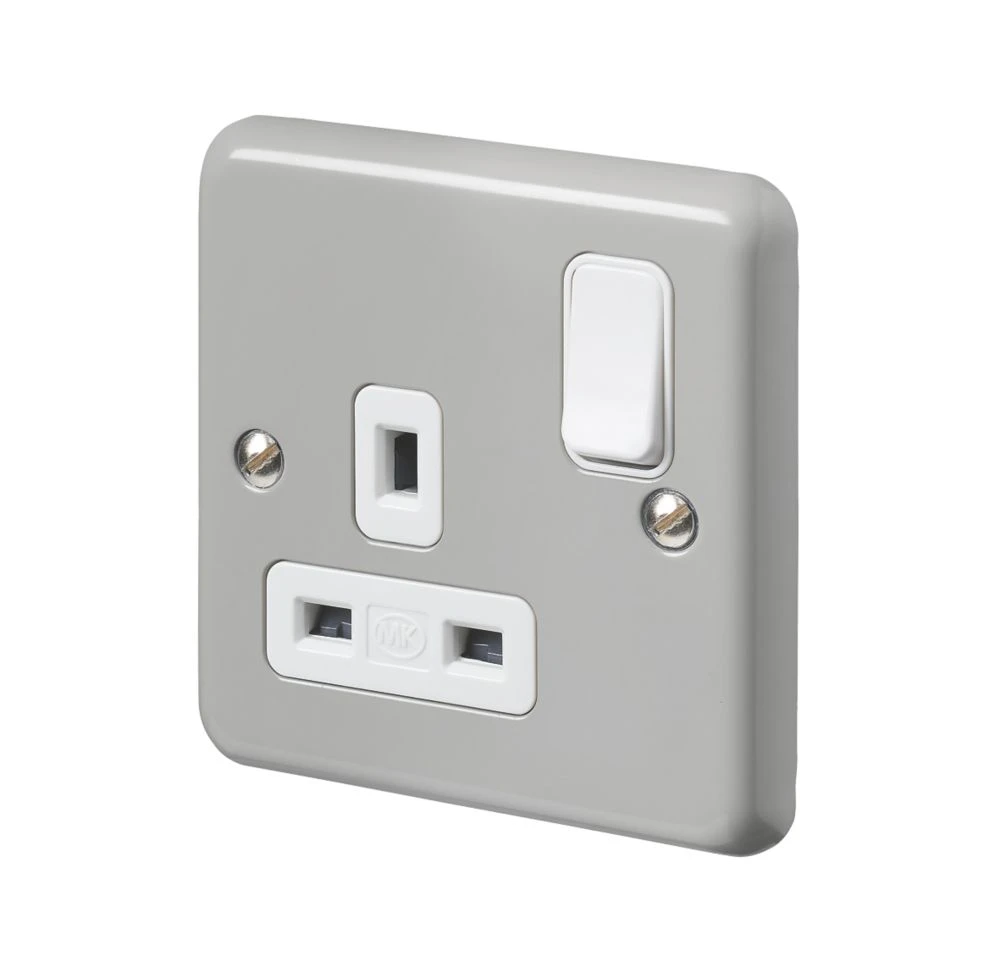 MK Contoura 13A 1-Gang DP Switched Plug Socket Grey With White Inserts 3 MK Contoura 13A 1-Gang DP Switched Plug Socket Grey With White Inserts
