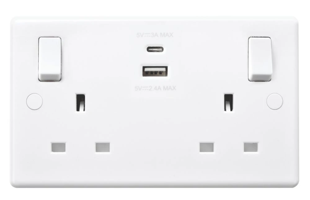British General 800 Series 13A 2-Gang SP Switched Socket + 4.2A 2-Outlet Type A & C USB Charger White 4 British General 800 Series 13A 2-Gang SP Switched Socket + 4.2A 2-Outlet Type A & C USB Charger White - Image 2