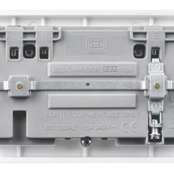 British General 800 Series 13A 2-Gang SP Switched Socket + 4.2A 2-Outlet Type A & C USB Charger White 7 British General 800 Series 13A 2-Gang SP Switched Socket + 4.2A 2-Outlet Type A & C USB Charger White -British General Shop 410HV A2