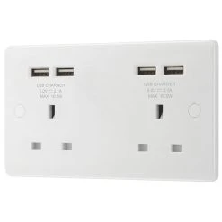 LAP 13A 2-Gang Unswitched Socket + 4.2A 4-Outlet Type A USB Charger White