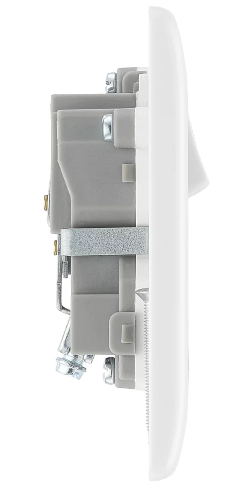 British General 800 Series 13A 1-Gang SP Switched Power Socket White With LED 6 British General 800 Series 13A 1-Gang SP Switched Power Socket White With LED - Image 4