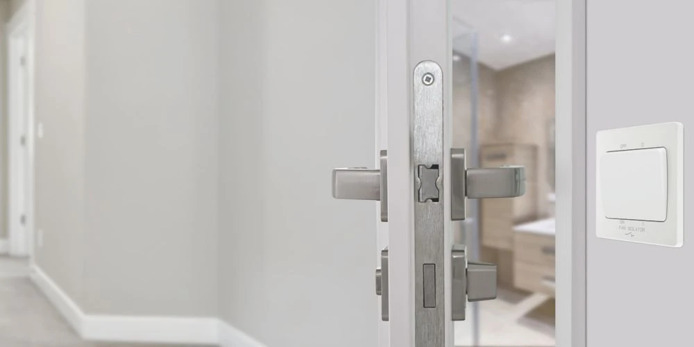 British General Evolve 10A 1-Gang 3-Pole Fan Isolator Switch Pearlescent White With White Inserts 9 British General Evolve 10A 1-Gang 3-Pole Fan Isolator Switch Pearlescent White With White Inserts - Image 7