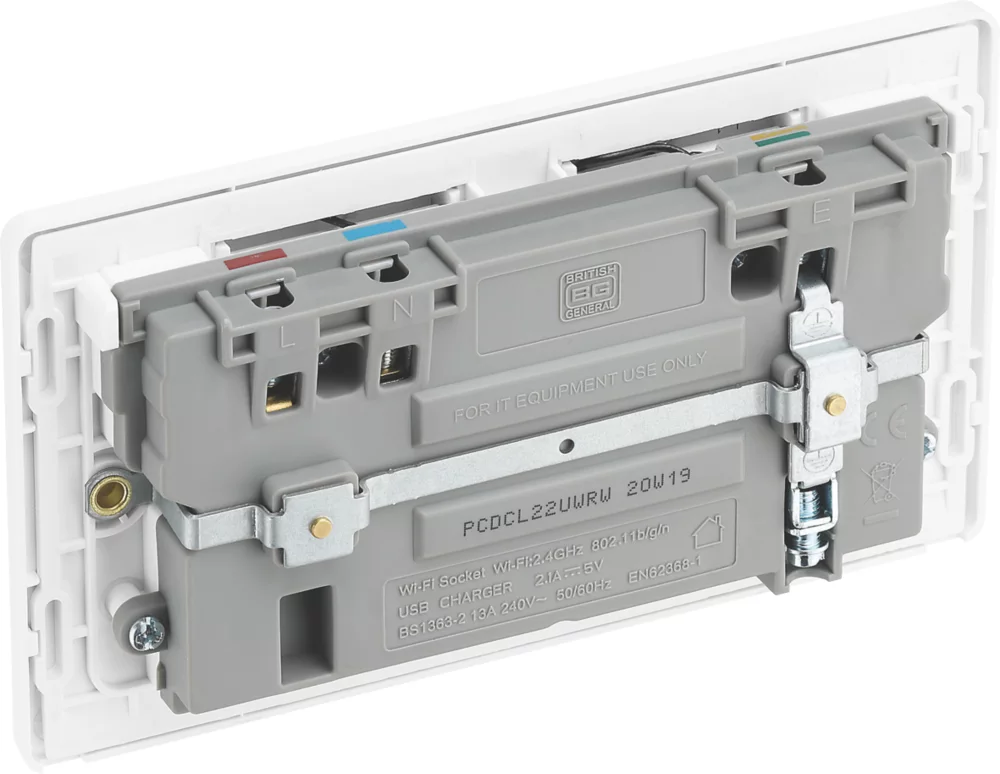 British General Evolve 13A 2-Gang SP Switched Double Socket With WiFi Extender + 2.1A 1-Outlet Type A USB Charger White With White Inserts 7 British General Evolve 13A 2-Gang SP Switched Double Socket With WiFi Extender + 2.1A 1-Outlet Type A USB Charger White With White Inserts - Image 5