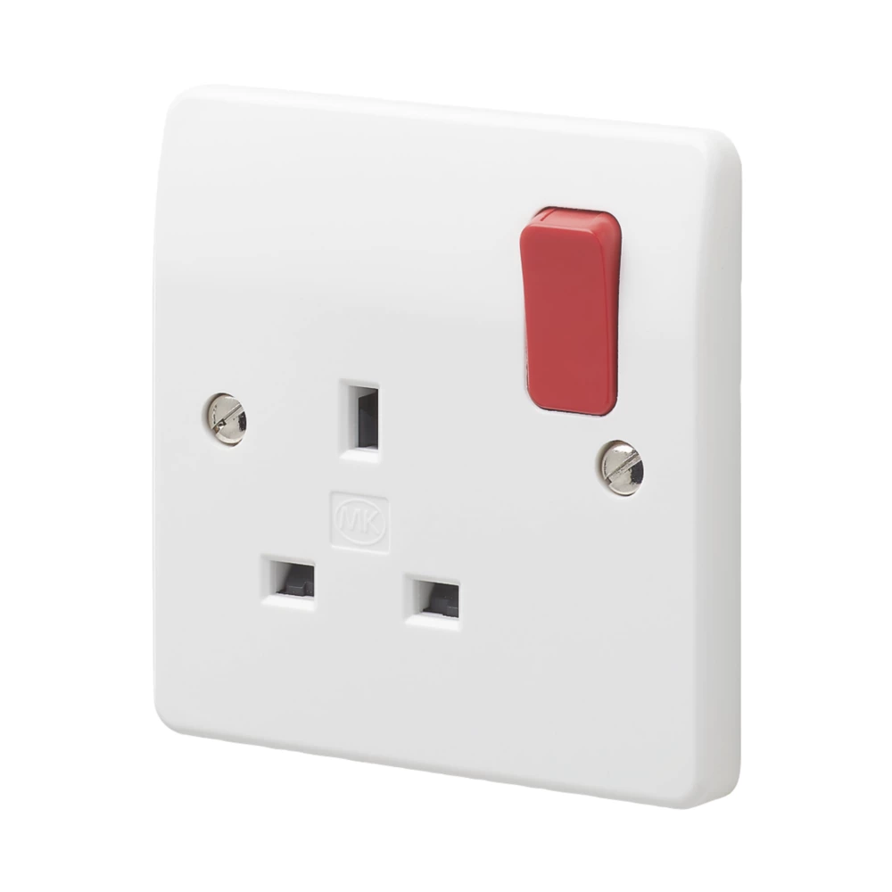 MK Logic Plus 13A 1-Gang DP Switched Plug Socket White 3 MK Logic Plus 13A 1-Gang DP Switched Plug Socket White