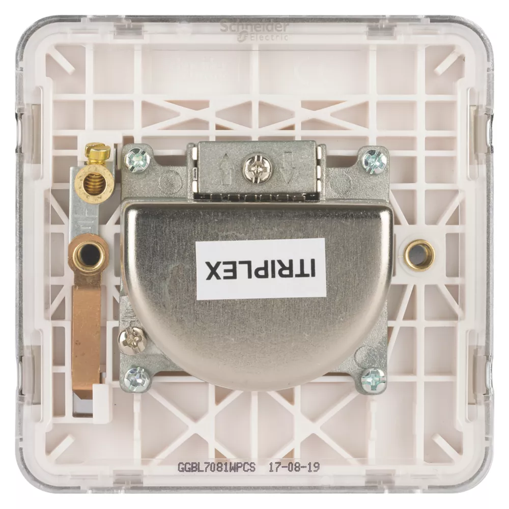 Schneider Electric Lisse Deco 1-Gang Triplex Multimedia Socket Polished Chrome With White Inserts 6 Schneider Electric Lisse Deco 1-Gang Triplex Multimedia Socket Polished Chrome With White Inserts - Image 4