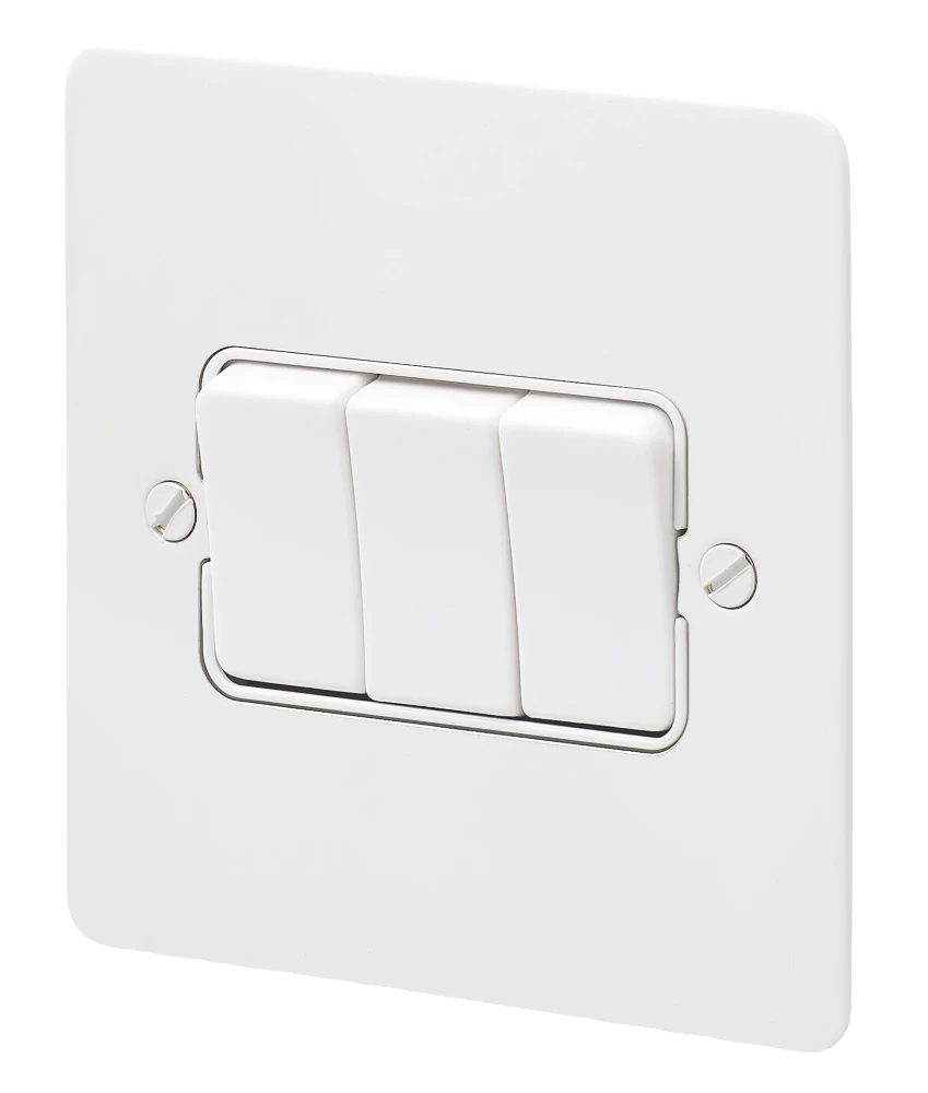 MK Edge 10AX 3-Gang 2-Way Light Switch White 3 MK Edge 10AX 3-Gang 2-Way Light Switch White