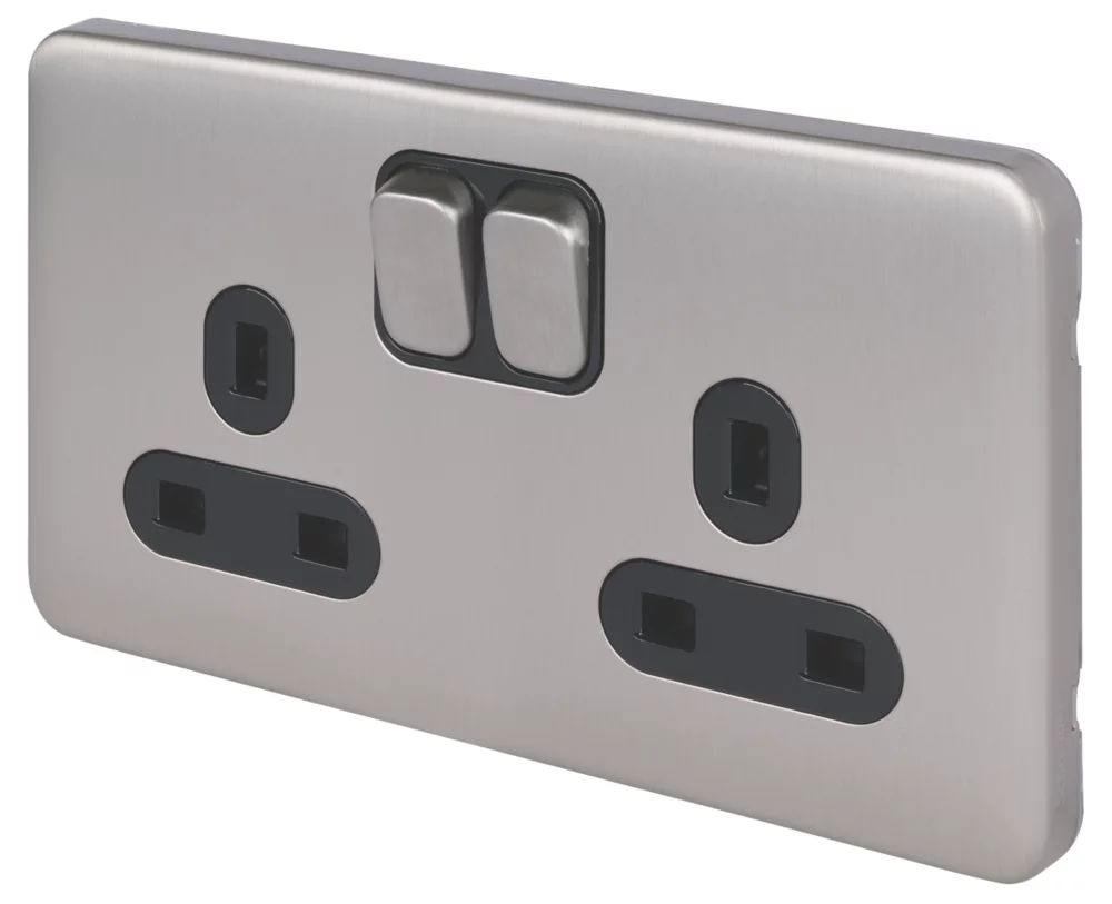 Schneider Electric Lisse Deco 13A 2-Gang DP Switched Plug Socket Brushed Stainless Steel With Black Inserts 3 Schneider Electric Lisse Deco 13A 2-Gang DP Switched Plug Socket Brushed Stainless Steel With Black Inserts