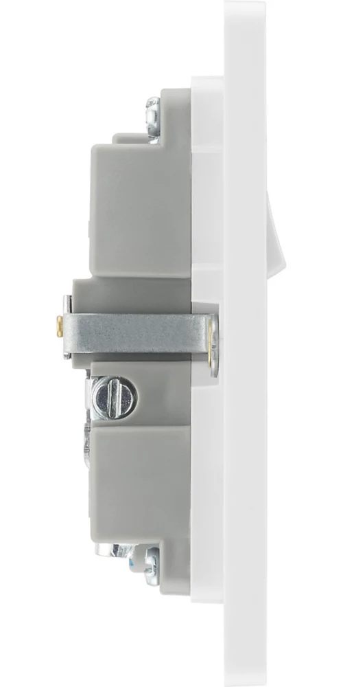 British General Evolve 13A 1-Gang SP Switched Socket + 2.1A 2-Outlet Type A USB Charger Brushed Steel With White Inserts 8 British General Evolve 13A 1-Gang SP Switched Socket + 2.1A 2-Outlet Type A USB Charger Brushed Steel With White Inserts - Image 6