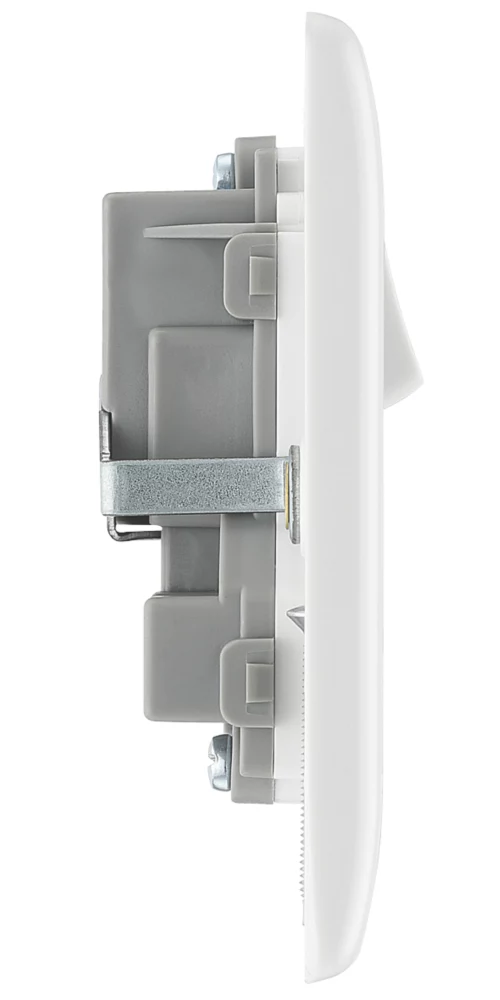 British General 800 Series 13A 2-Gang SP Switched Power Socket White With LED 6 British General 800 Series 13A 2-Gang SP Switched Power Socket White With LED - Image 4