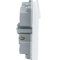 British General 800 Series 13A 1-Gang SP Switched Socket + 2.1A 2-Outlet Type A USB Charger White 8 British General 800 Series 13A 1-Gang SP Switched Socket + 2.1A 2-Outlet Type A USB Charger White -British General Shop 7119R A2