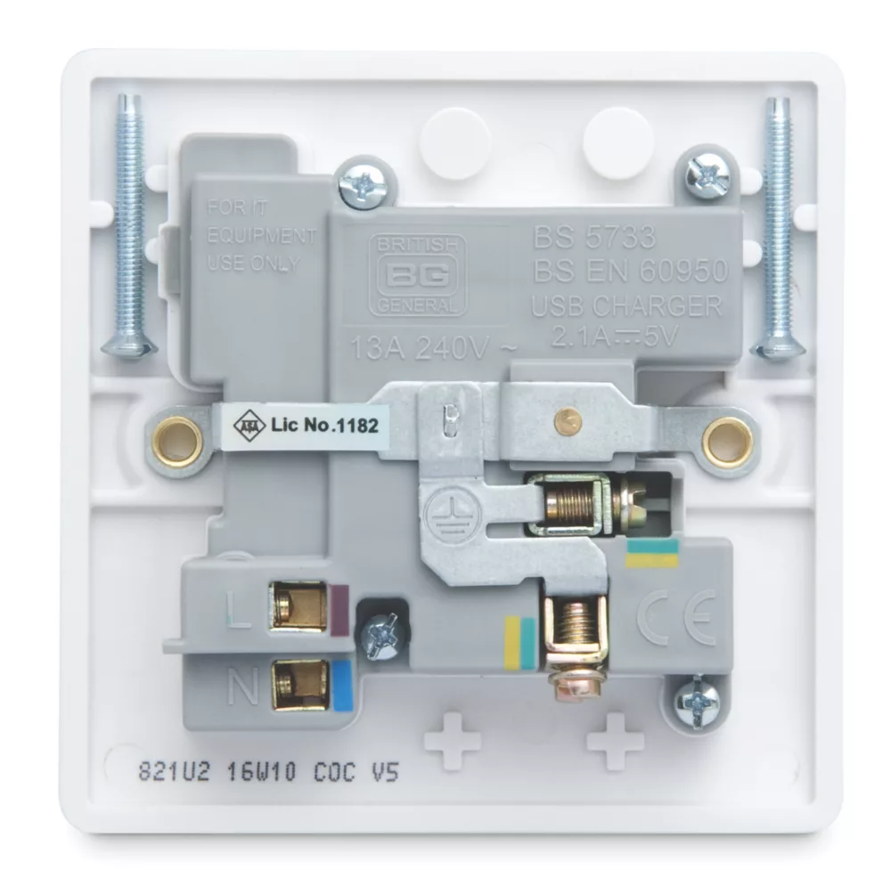 British General 800 Series 13A 1-Gang SP Switched Socket + 2.1A 2-Outlet Type A USB Charger White 6 British General 800 Series 13A 1-Gang SP Switched Socket + 2.1A 2-Outlet Type A USB Charger White - Image 4