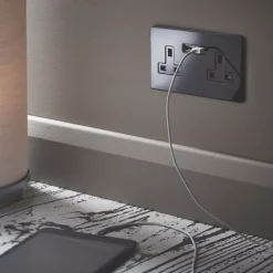 Varilight 13AX 2-Gang Unswitched Socket + 2.1A 2-Outlet Type A USB Charger Jet Black With Black Inserts -British General Shop 7295F A3