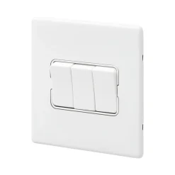 MK Aspect 10AX 3-Gang 2-Way Switch White
