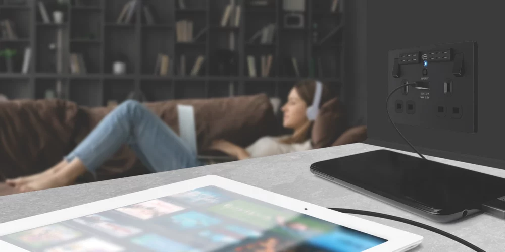 British General Evolve 13A 2-Gang SP Switched Double Socket With WiFi Extender + 2.1A 1-Outlet Type A USB Charger Matt Black With Black Inserts 9 British General Evolve 13A 2-Gang SP Switched Double Socket With WiFi Extender + 2.1A 1-Outlet Type A USB Charger Matt Black With Black Inserts - Image 7