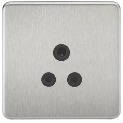 Knightsbridge SF5ABC 5A 1-Gang Unswitched Socket Brushed Chrome With Black Inserts