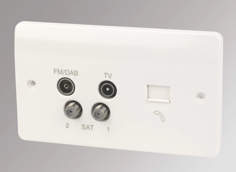 MK Logic Plus 2-Gang Quadruplex Multimedia Socket White 3 MK Logic Plus 2-Gang Quadruplex Multimedia Socket White
