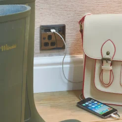 British General Nexus Metal 13A 1-Gang SP Switched Socket + 2.1A 2-Outlet Type A USB Charger Black Nickel With Black Inserts -British General Shop 7879F A2