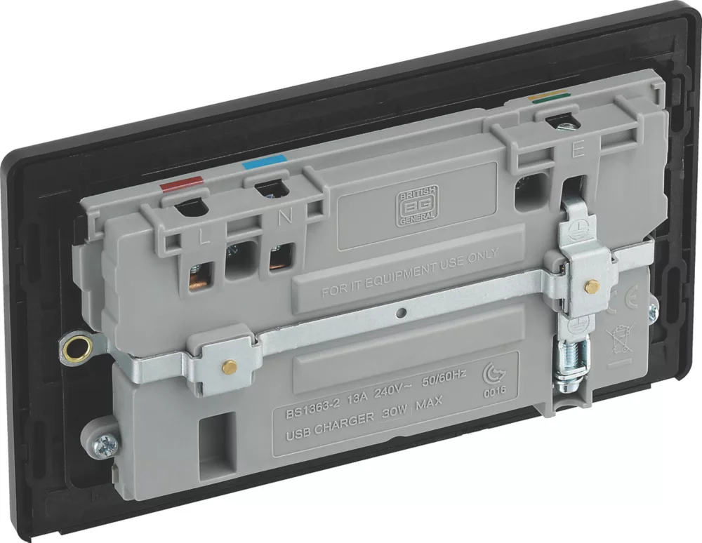 British General Evolve 13A 2-Gang SP Switched Socket + 3A 2-Outlet Type A & C USB Charger Black With Black Inserts 7 British General Evolve 13A 2-Gang SP Switched Socket + 3A 2-Outlet Type A & C USB Charger Black With Black Inserts - Image 5