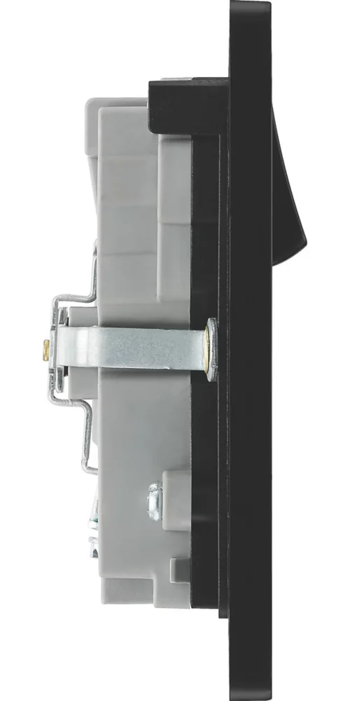 British General Evolve 13A 2-Gang SP Switched Socket + 3A 2-Outlet Type A & C USB Charger Black With Black Inserts 8 British General Evolve 13A 2-Gang SP Switched Socket + 3A 2-Outlet Type A & C USB Charger Black With Black Inserts - Image 6