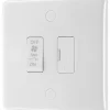British General 800 Series 10A 1-Gang 3-Pole Fan Isolator Switch White -British General Shop 820XG P