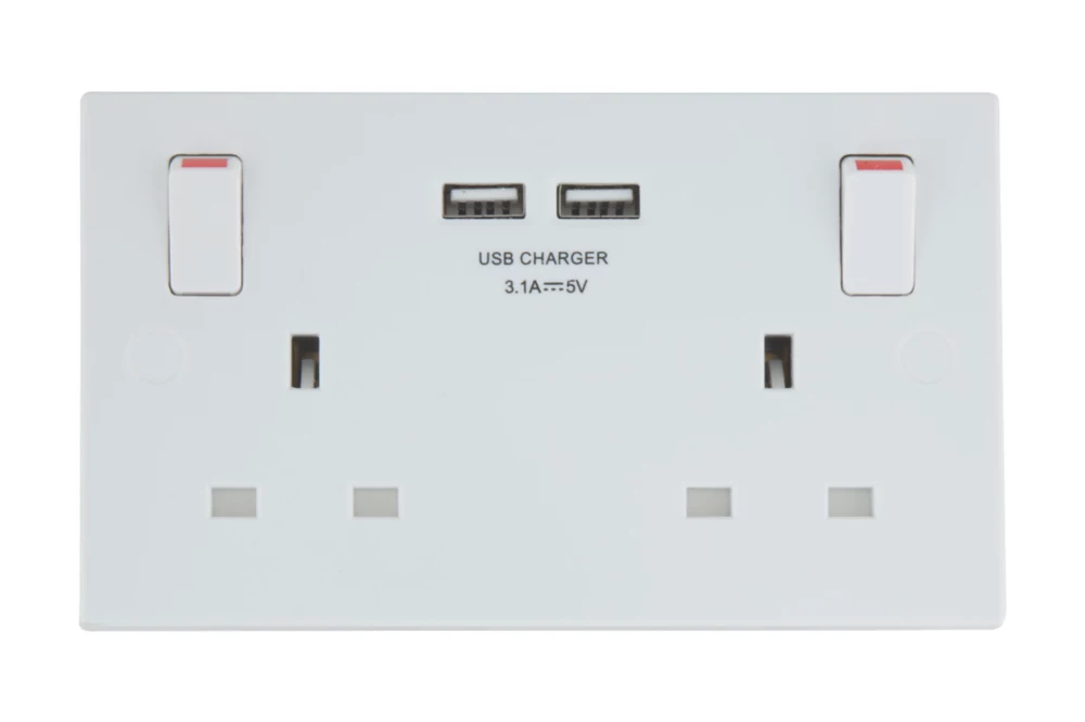 British General 900 Series 13A 2-Gang SP Switched Socket + 3.1A 2-Outlet Type A USB Charger White 4 British General 900 Series 13A 2-Gang SP Switched Socket + 3.1A 2-Outlet Type A USB Charger White - Image 2