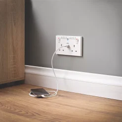 British General 900 Series 13A 2-Gang SP Switched Wi-Fi Extender Socket + 2.1A 1-Outlet Type A USB Charger White -British General Shop 8865V A4