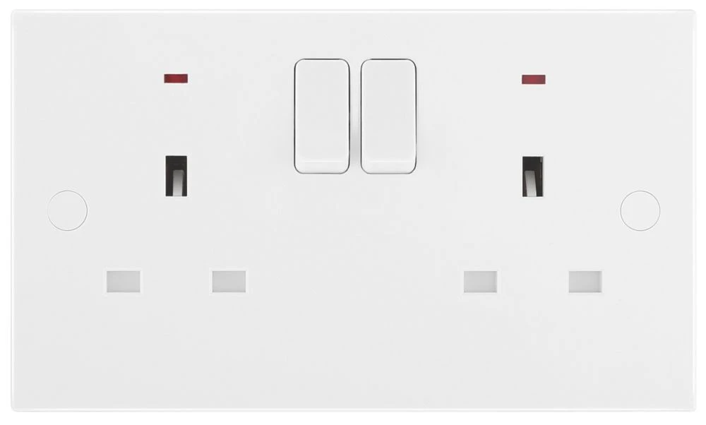 British General 900 Series 13A 2-Gang SP Switched Power Socket White With LED 4 British General 900 Series 13A 2-Gang SP Switched Power Socket White With LED - Image 2