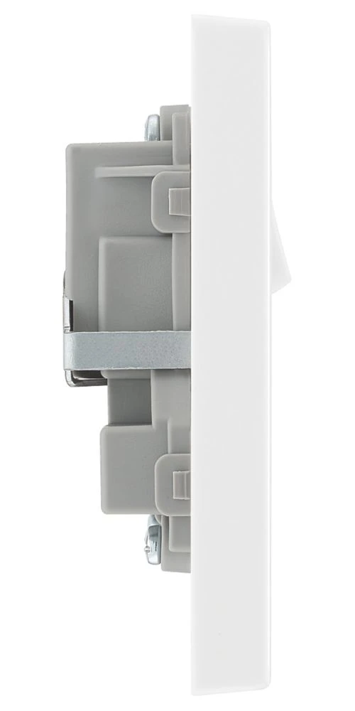 British General 900 Series 13A 2-Gang SP Switched Power Socket White With LED 6 British General 900 Series 13A 2-Gang SP Switched Power Socket White With LED - Image 4