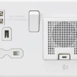 Knightsbridge SFR9905MW 13A 1-Gang SP Switched Socket + 2.4A 2-Outlet Type A USB Charger Matt White With White Inserts