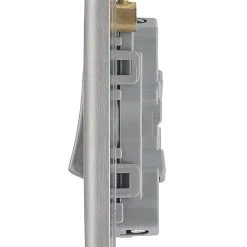 British General Nexus Metal 10AX 3-Gang 2-Way Light Switch Brushed Steel 8 British General Nexus Metal 10AX 3-Gang 2-Way Light Switch Brushed Steel -British General Shop 95141 A2