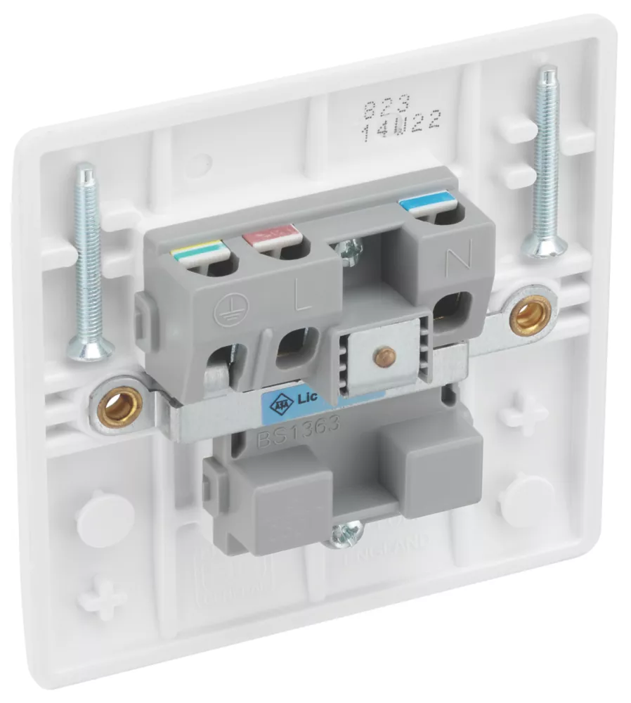 British General 800 Series 13A 1-Gang Unswitched Socket White With White Inserts 5 British General 800 Series 13A 1-Gang Unswitched Socket White With White Inserts - Image 3